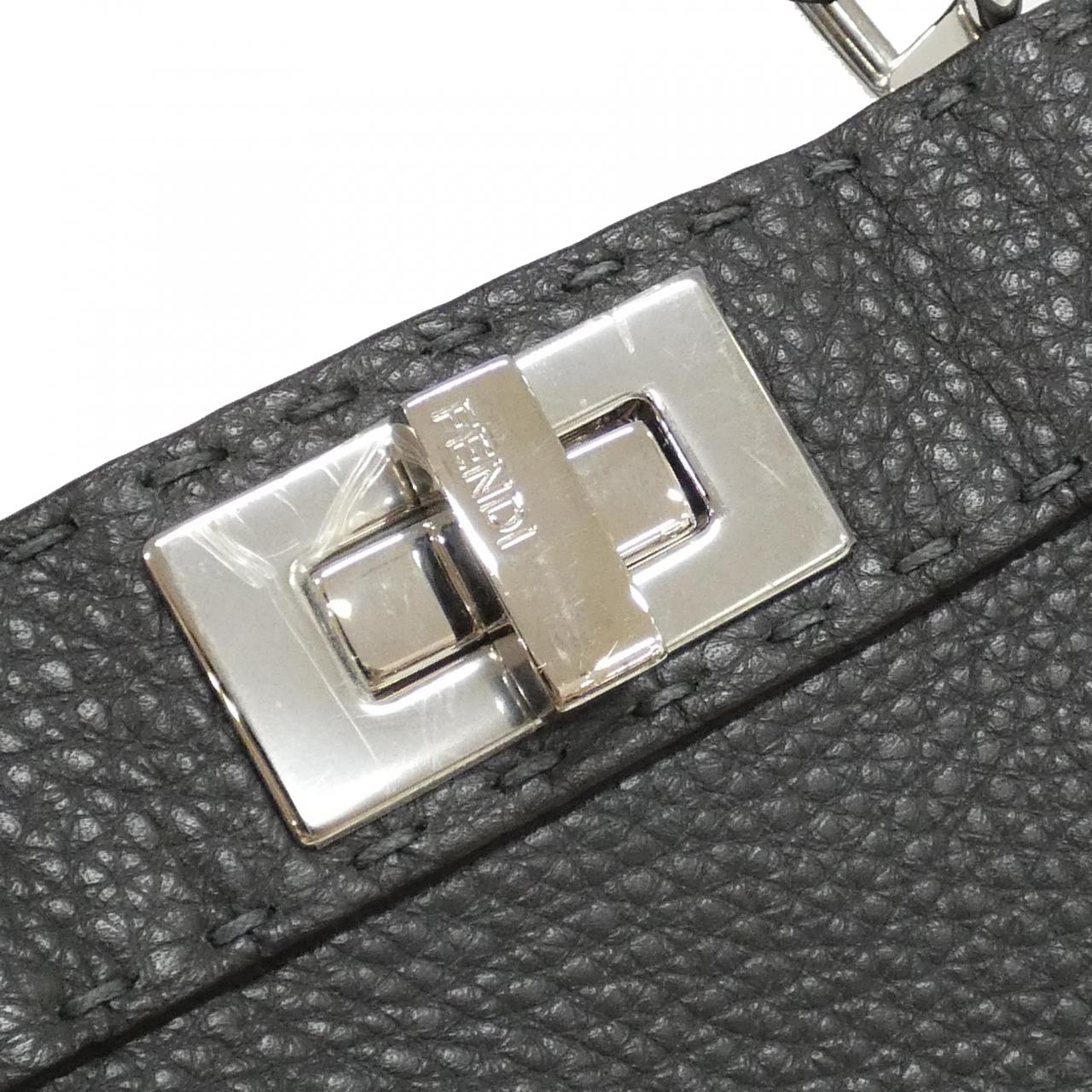 Fendi Selleria Peekaboo ISeeU Calf Handbag
