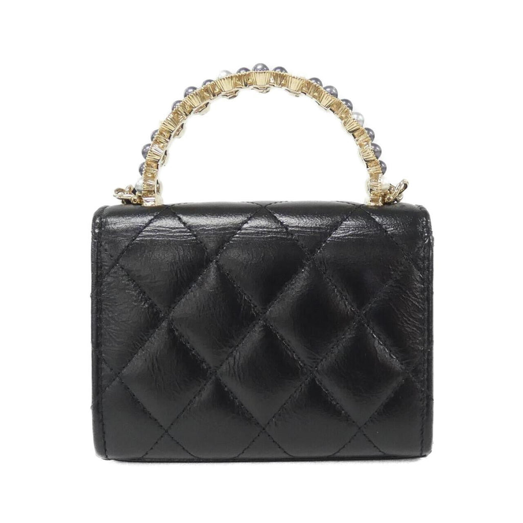 Chanel AP3802 Shiny Crumpled Lamb Clutch Bag