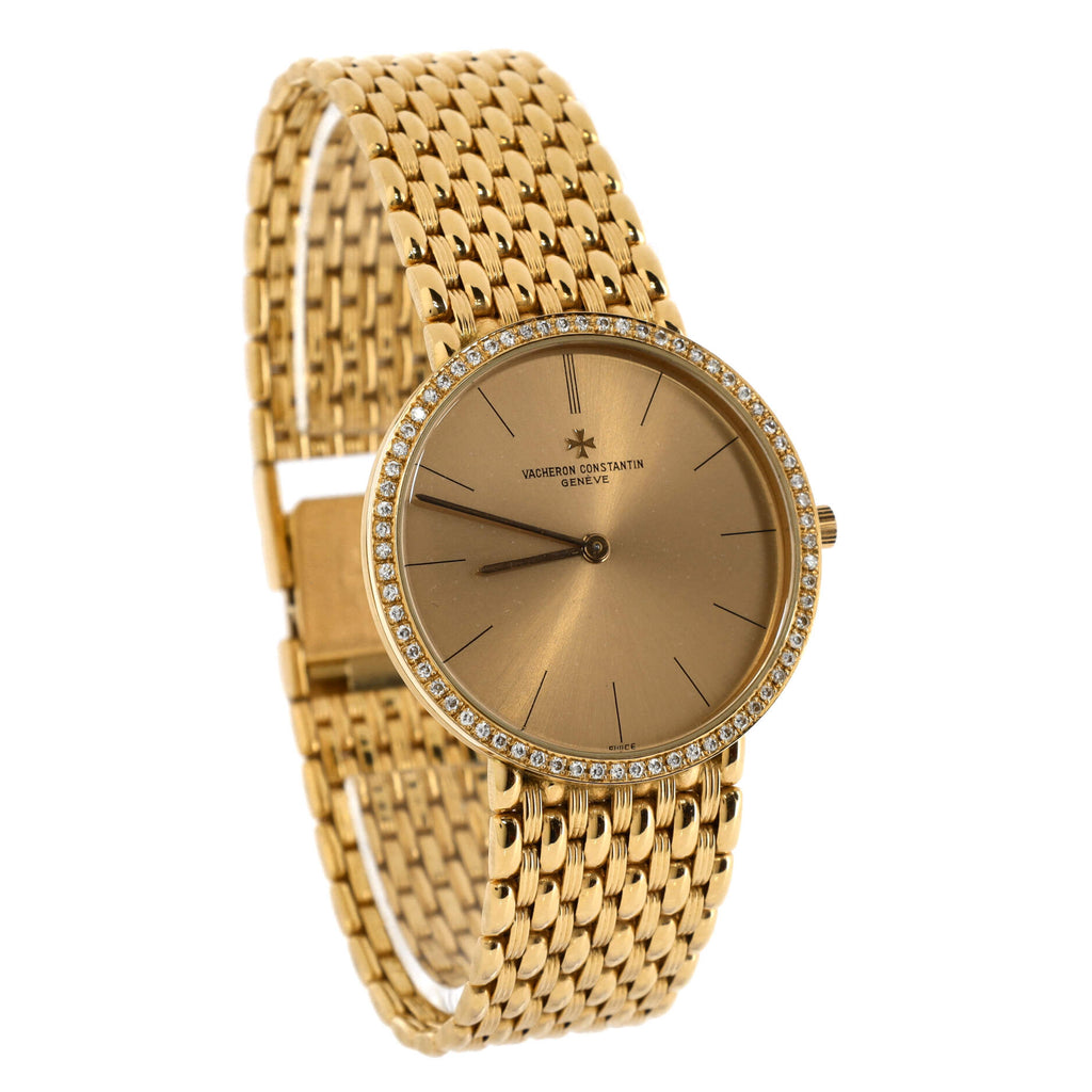 Essential Manual Watch Yellow Gold with Diamond Bezel 31