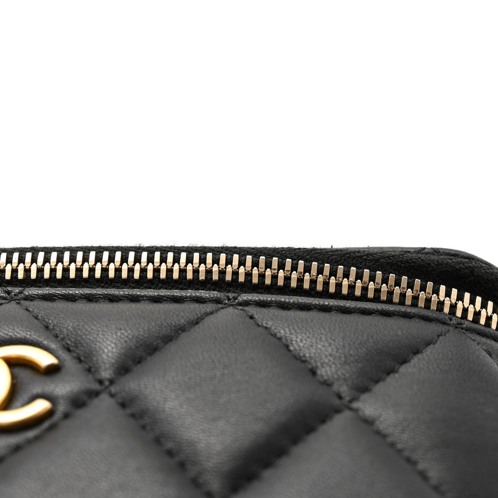 Lambskin Quilted Metal Small Top Handle Vanity Case With Chain Black