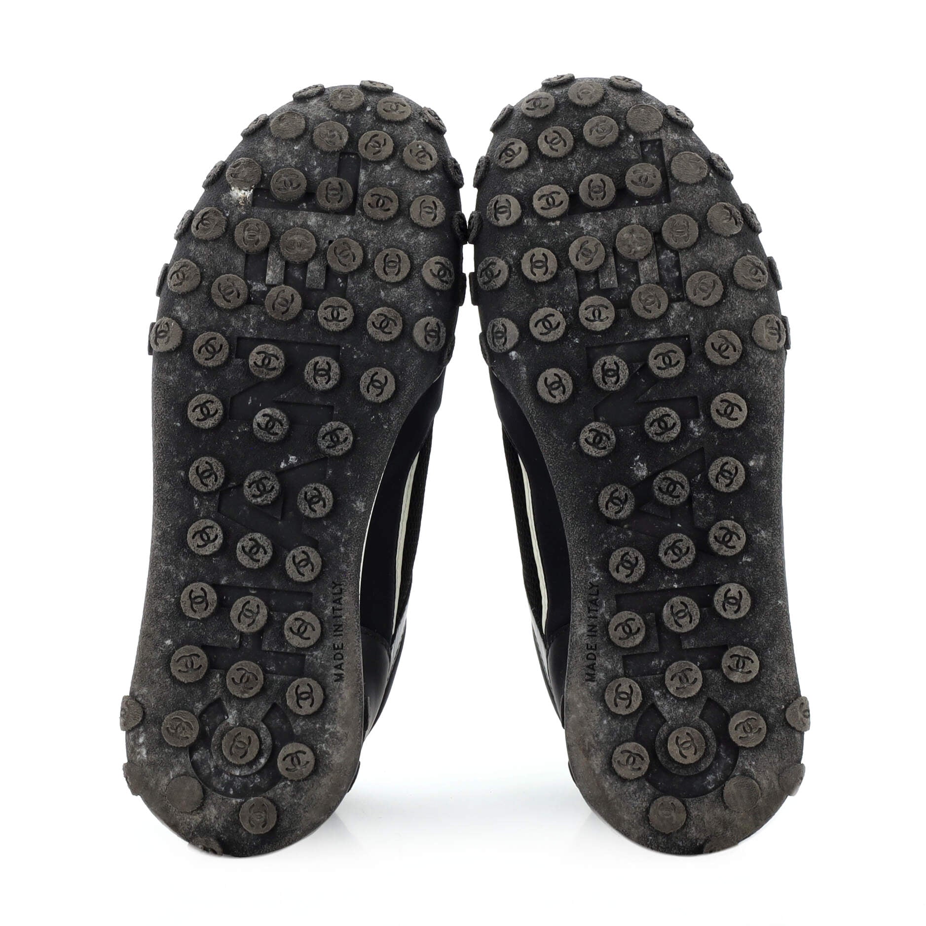 Women’s CC Logo Low-Top Sneakers Leather and Fabric with Suede