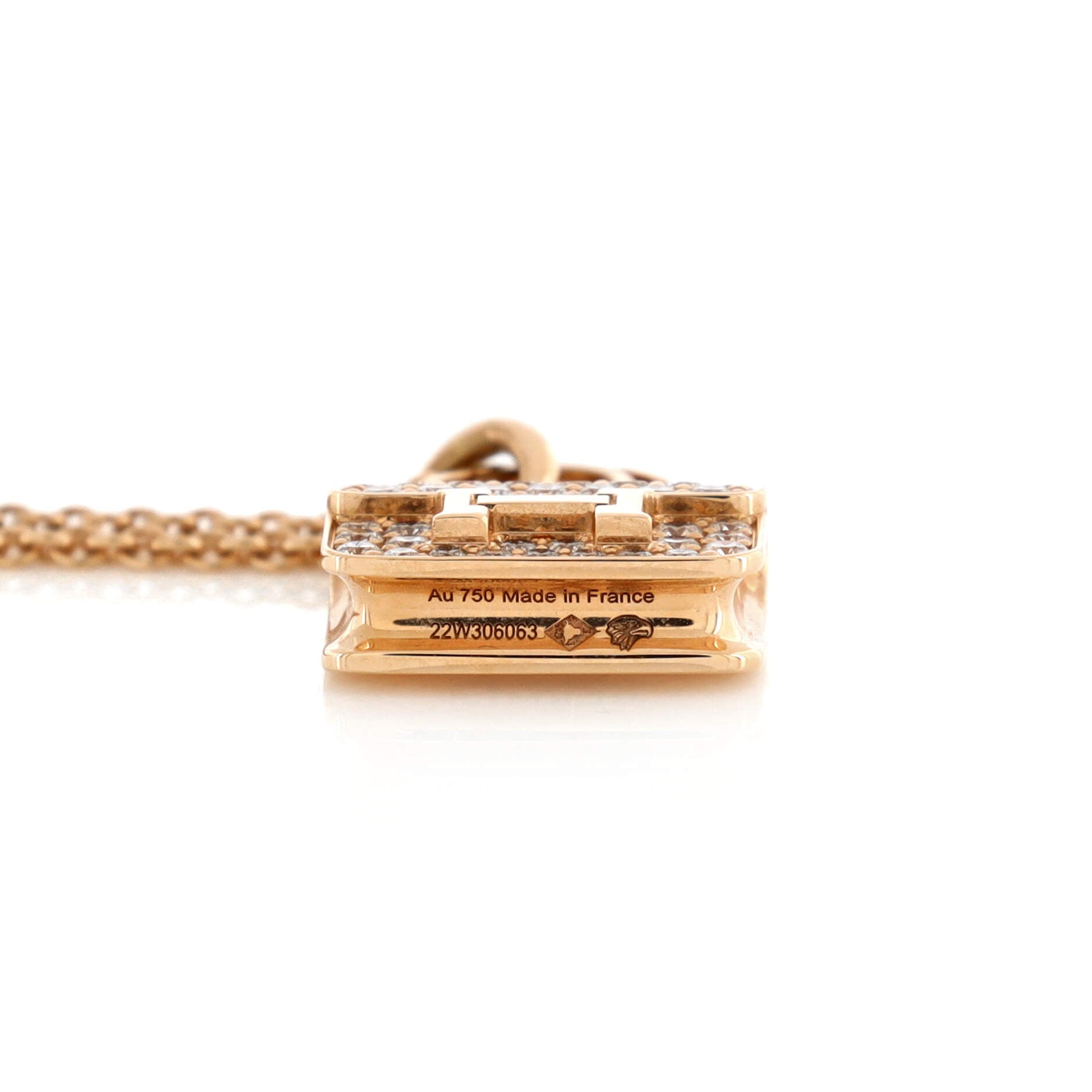 Amulettes Constance Pendant NM Necklace 18K Rose Gold and Diamonds