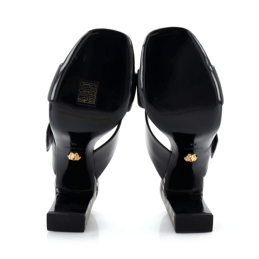 Women's Virtus Heeled Sandals Leather with Greca Detail