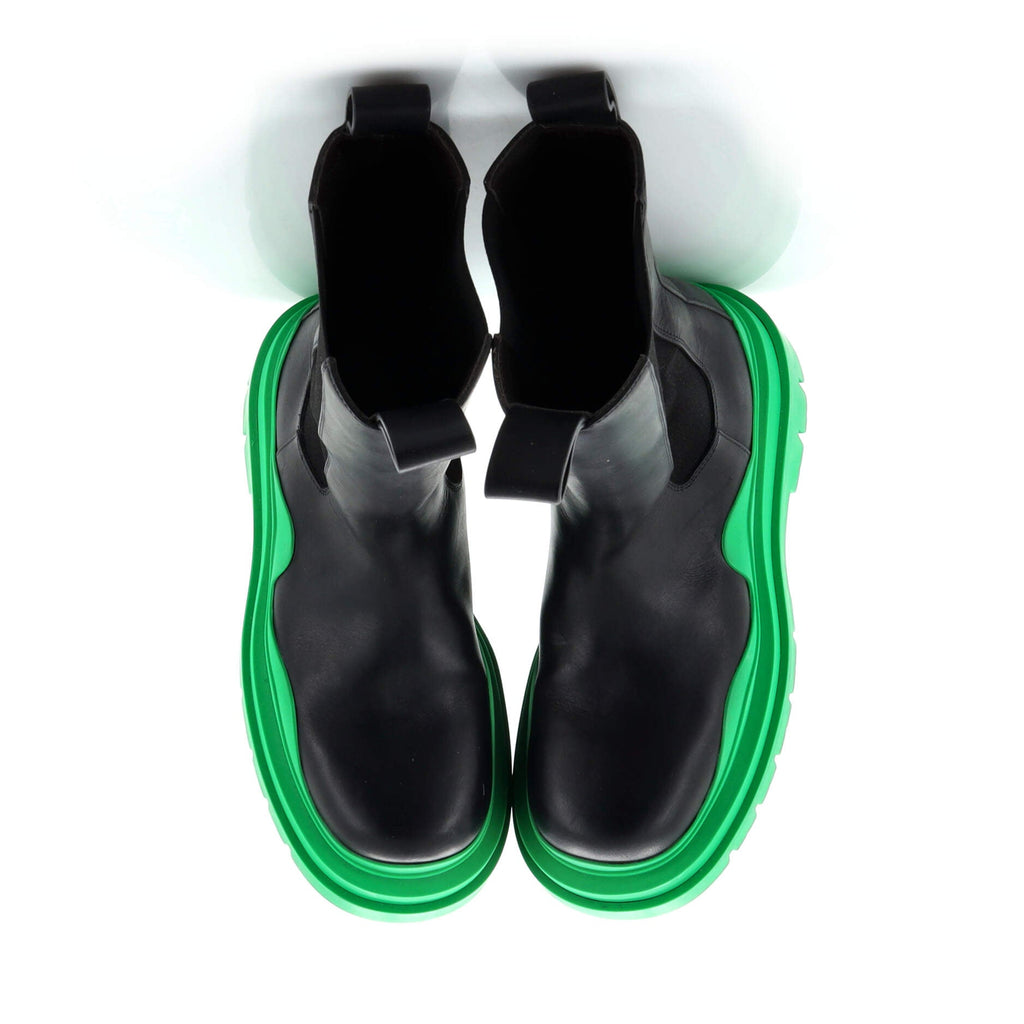 Women's Tire Chelsea Boots Leather and Rubber
