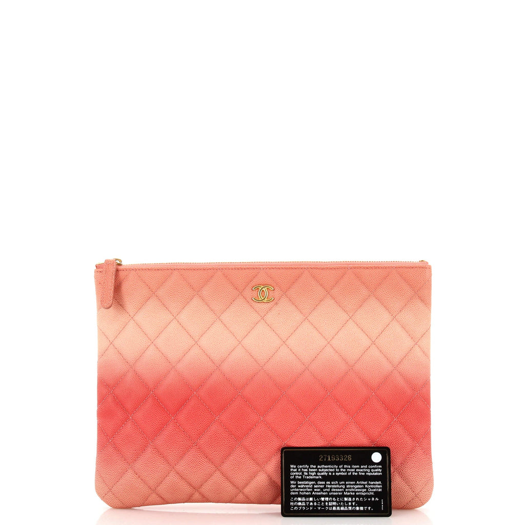 O Case Clutch Quilted Ombre Caviar Medium