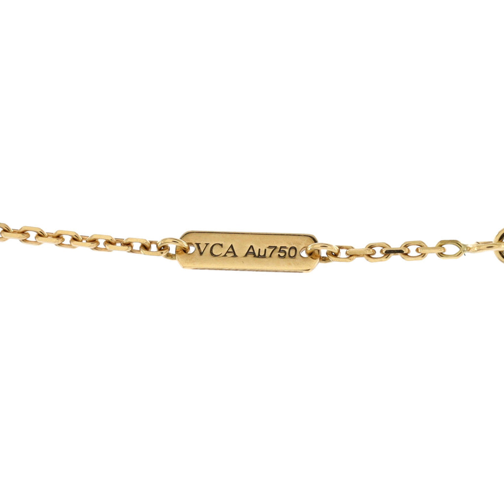 Vintage Alhambra Pendant Necklace 18K Yellow Gold and Onyx
