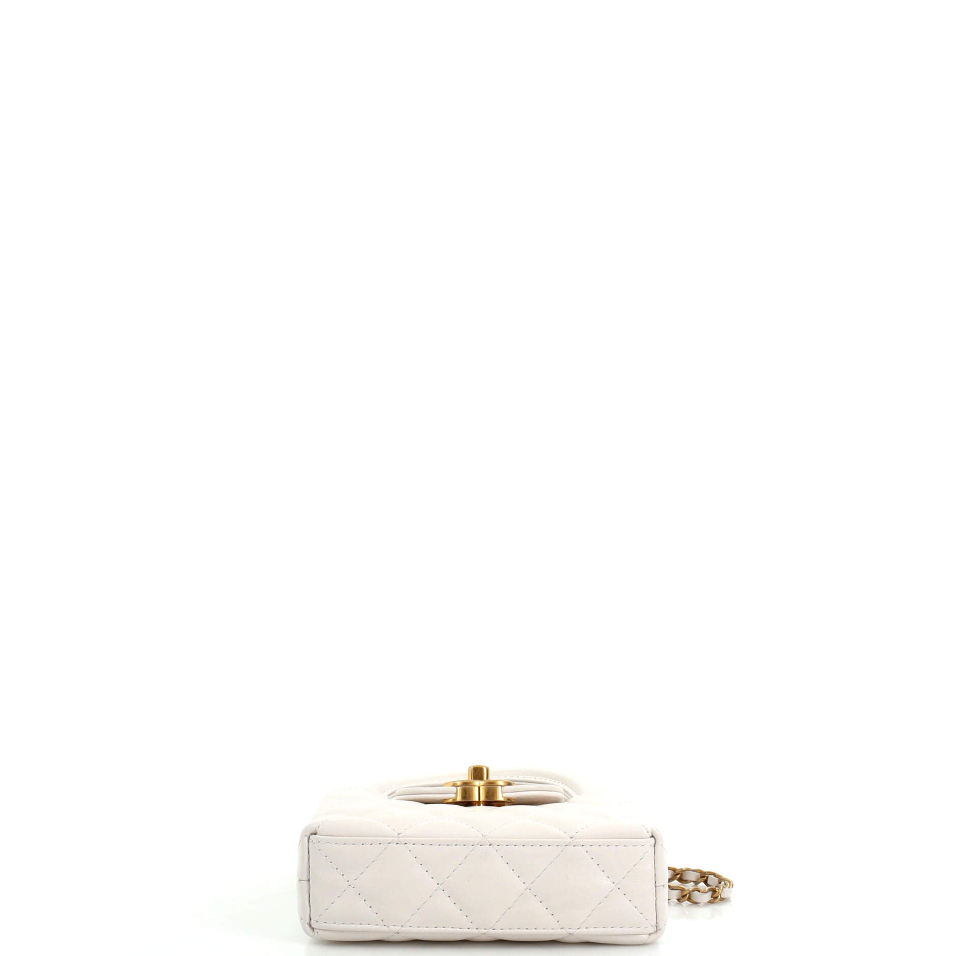 Kelly Top Handle Clutch with Chain Quilted Shiny Aged Calfskin