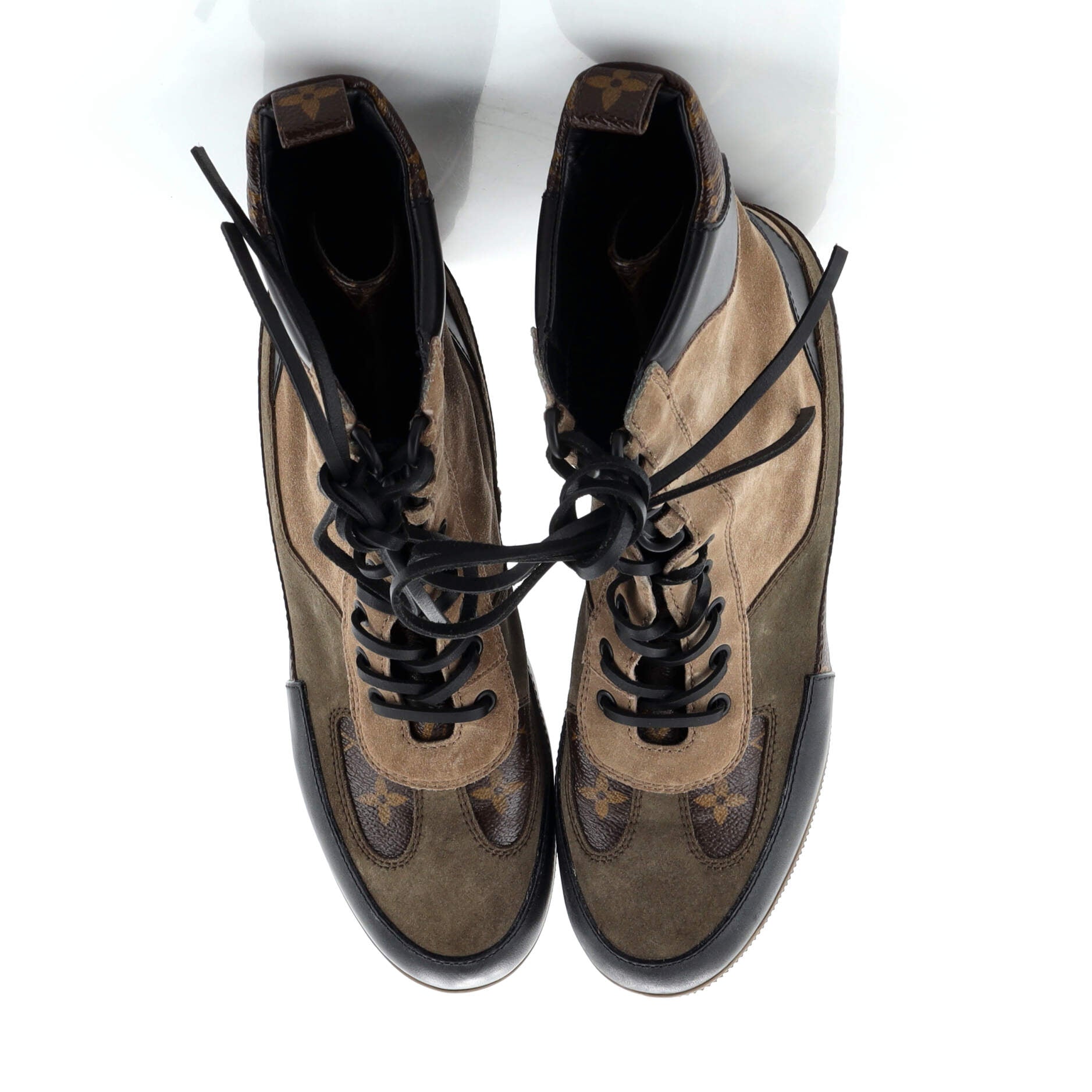 Women's Laureate Platform Desert Boots Suede with Monogram Canvas