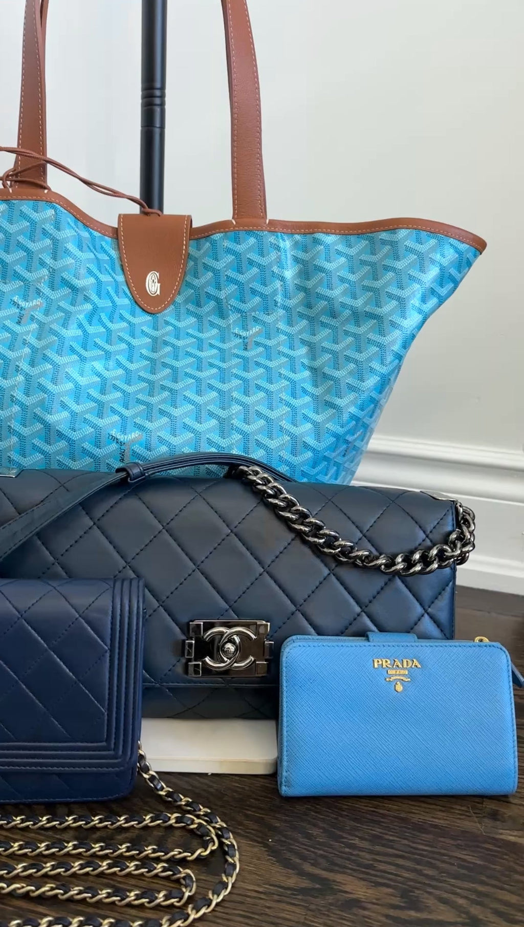 Chanel Navy Blue Quilted Leather Boy Clasp Flap Messenger Bag