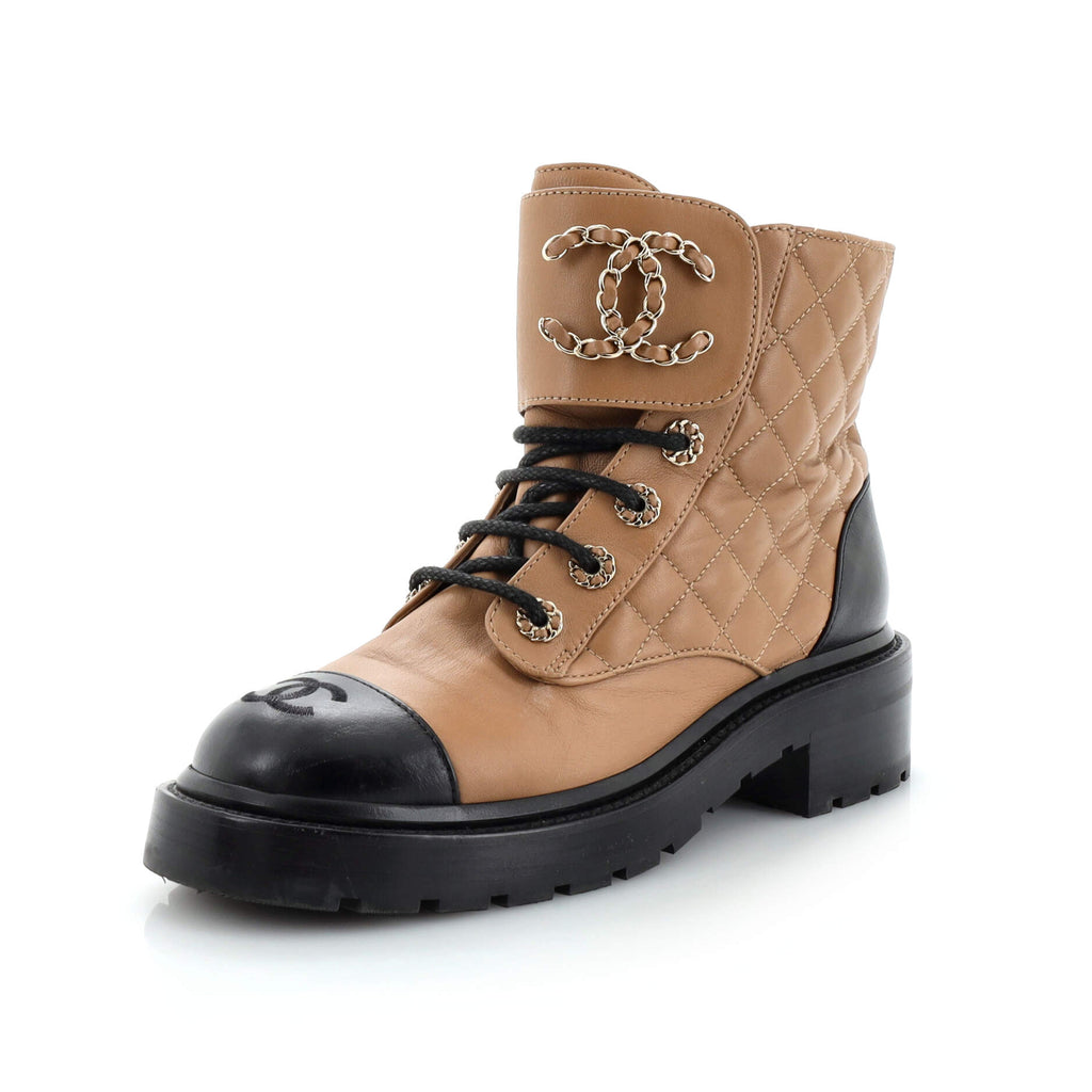 Women's Chain CC Cap Toe Lace Up Combat Boots Quilted Leather