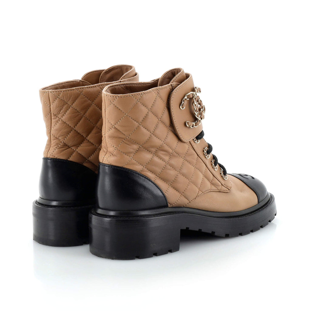 Women's Chain CC Cap Toe Lace Up Combat Boots Quilted Leather