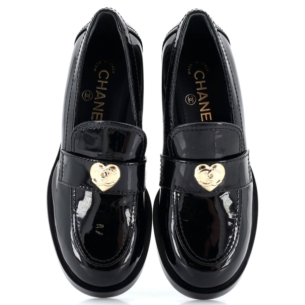 Women's CC Heart Loafers Patent