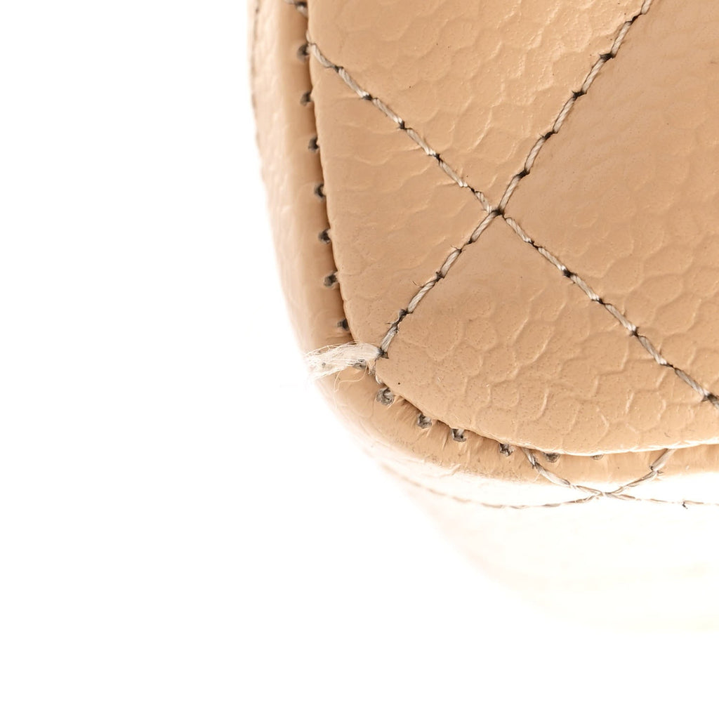 Caviar Quilted Jumbo Double Flap Beige Clair
