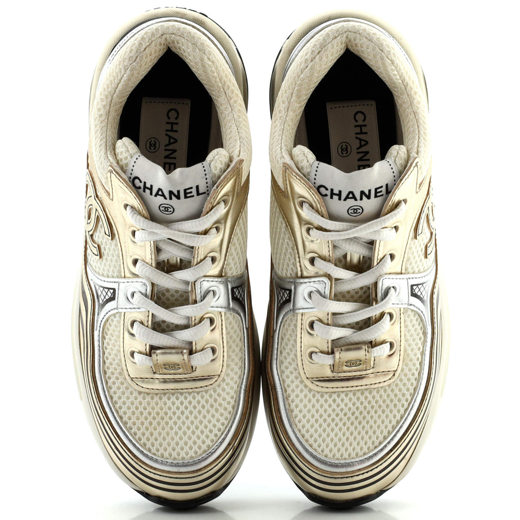 Women's CC Low-Top Sneakers Fabric and Laminated Leather