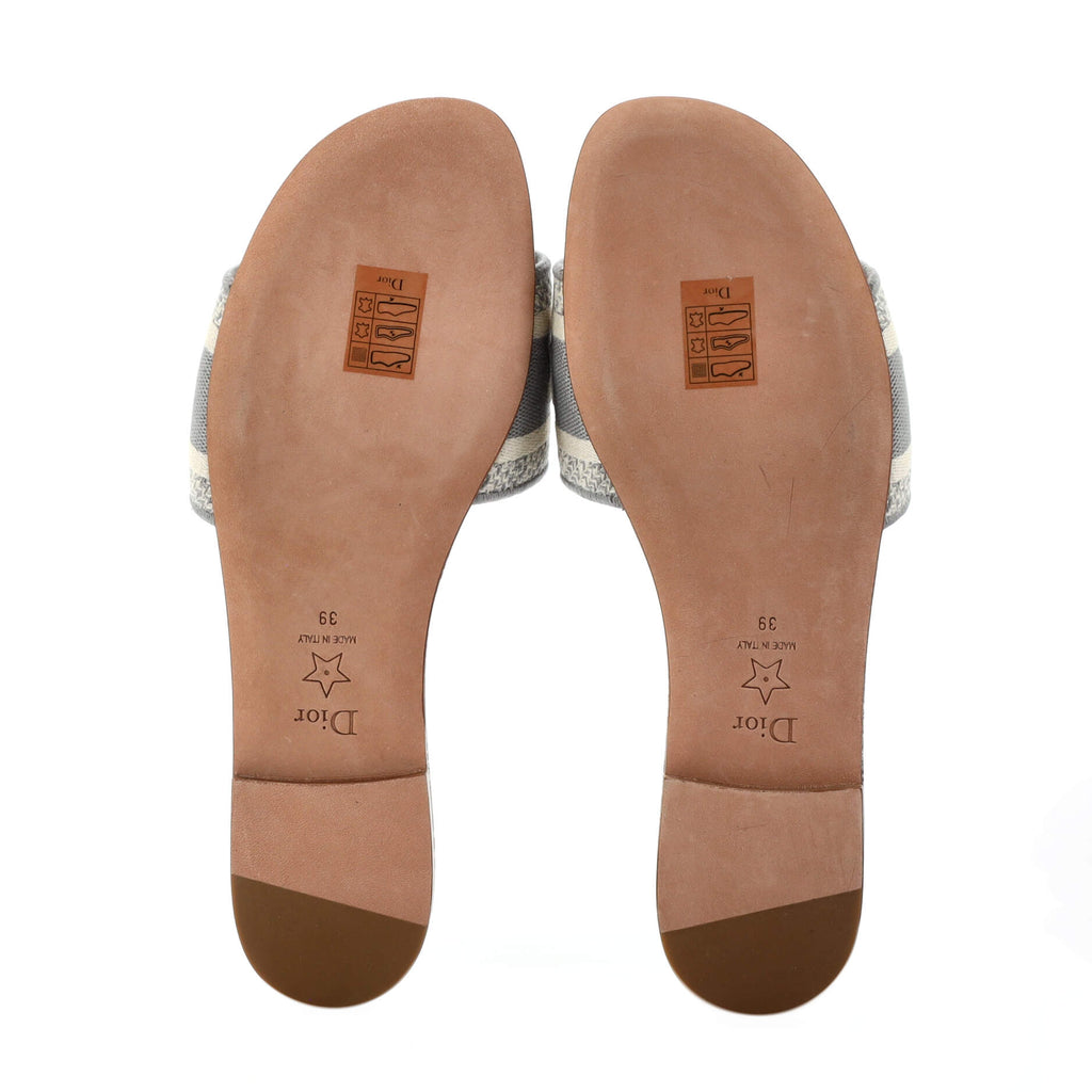 Women's Dway Flat Sandals Embroidered Canvas