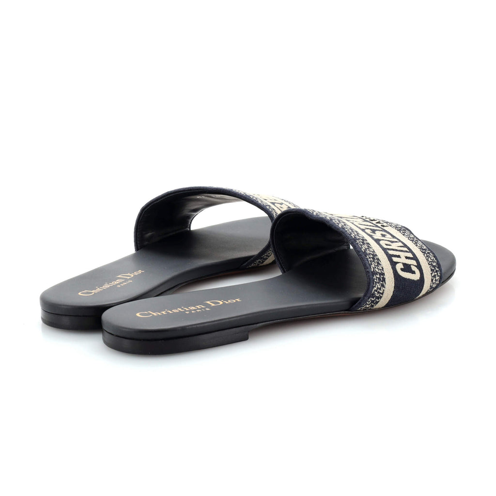 Women's Dway Flat Sandals Embroidered Canvas