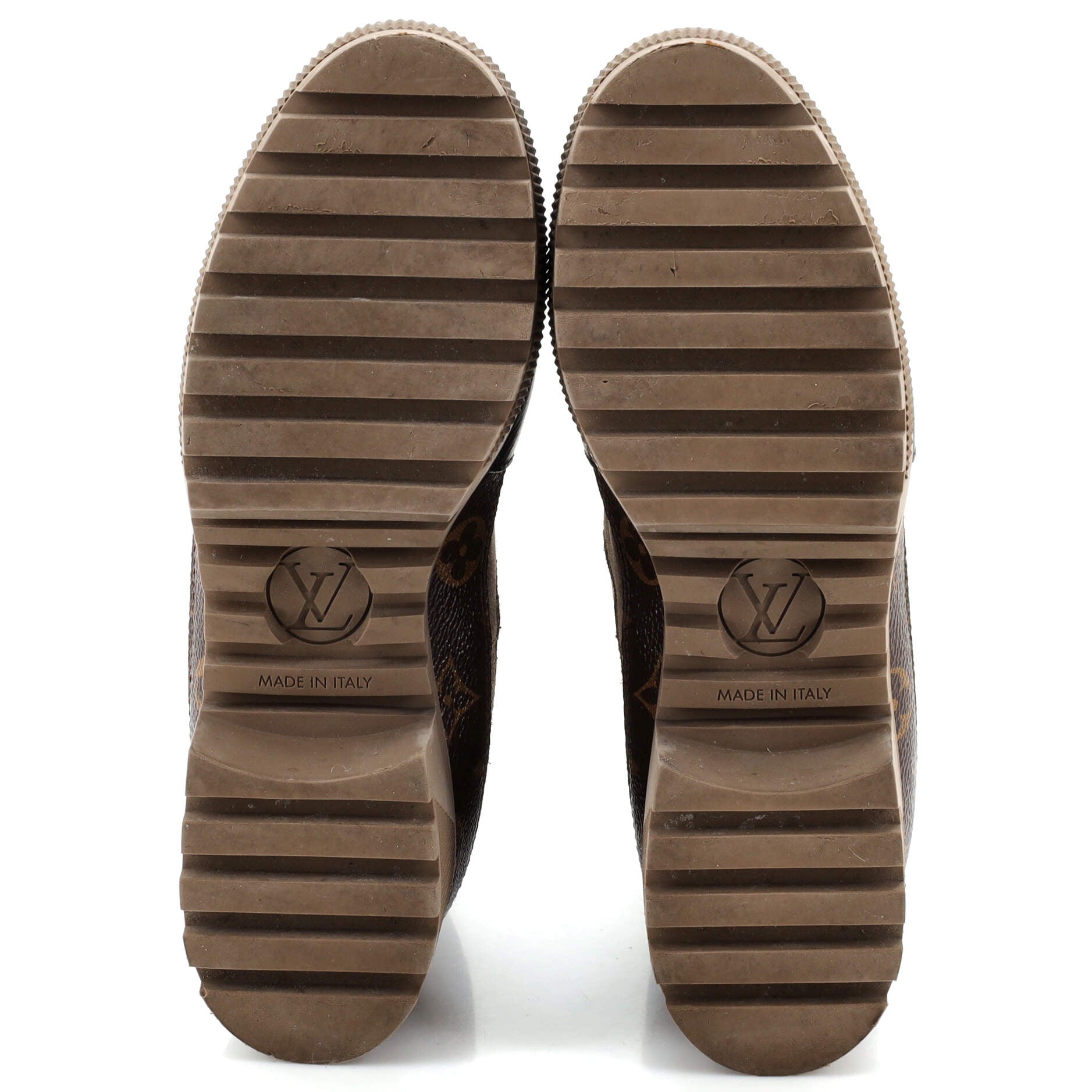 Women's Laureate Platform Desert Boots Suede with Monogram Canvas