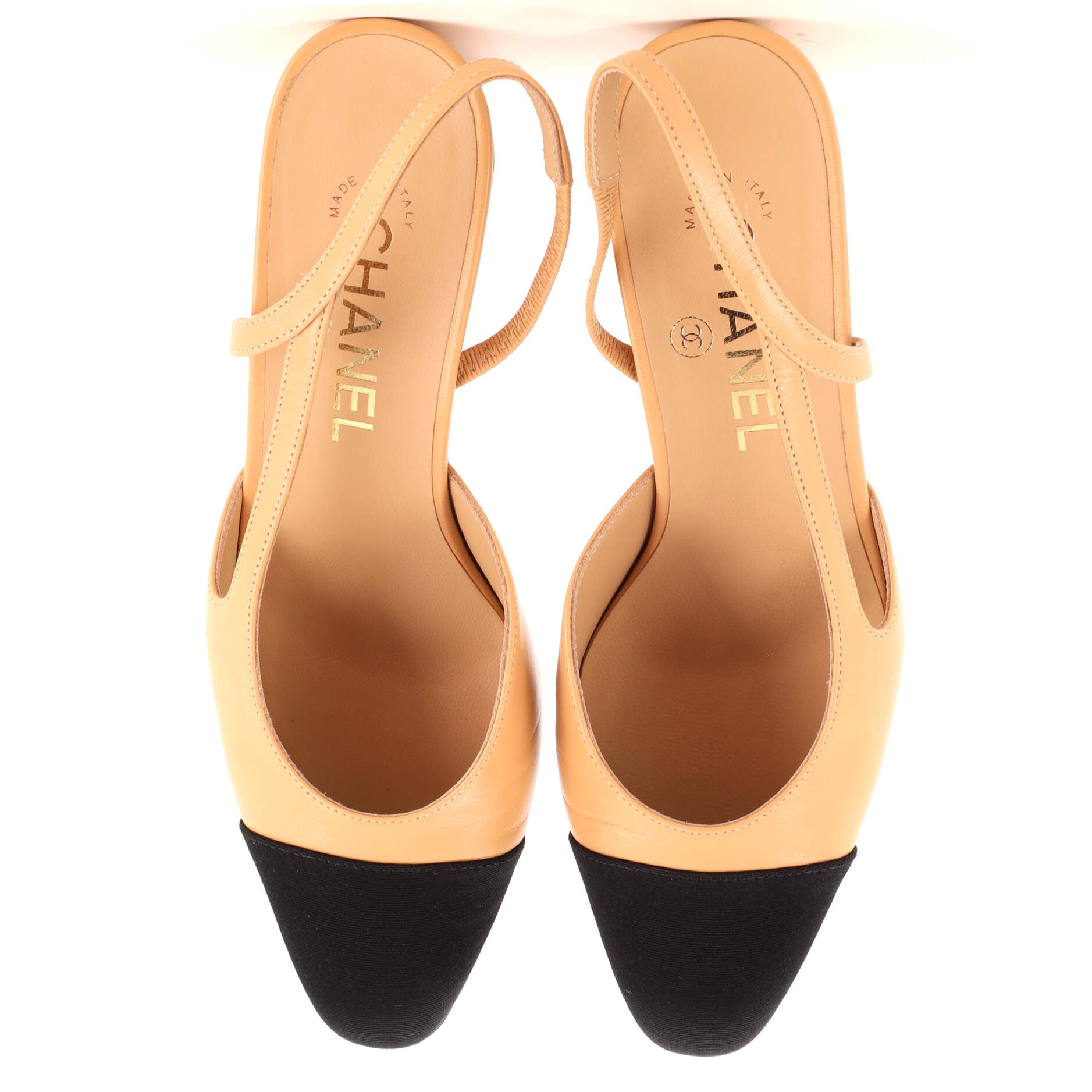 Women’s Cap Toe Slingback Pumps Leather