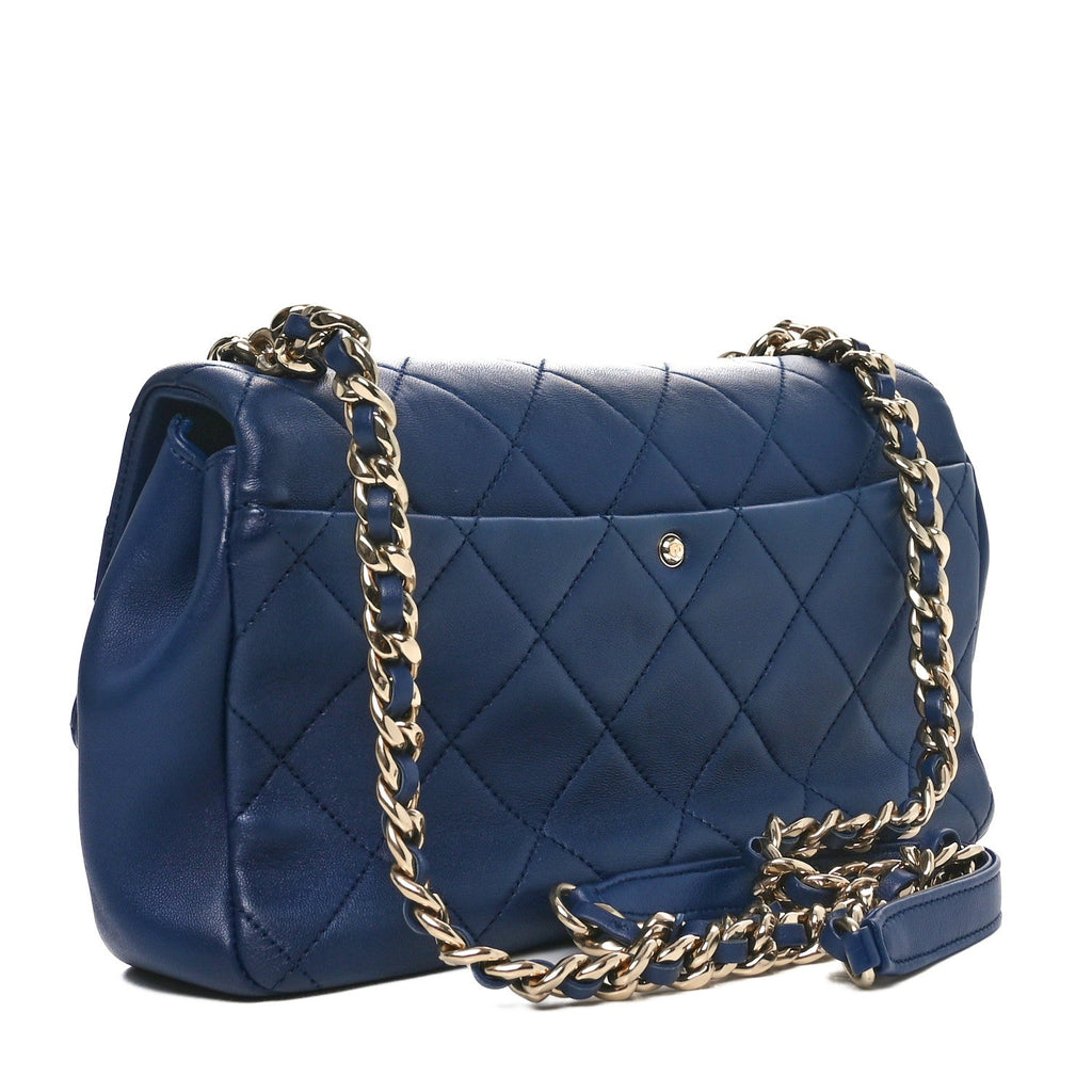 Lambskin Quilted Resin Bi-Color Chain Flap Bag Navy