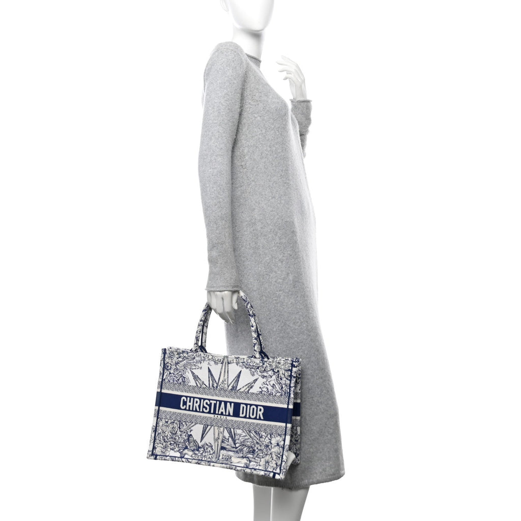 Canvas Embroidered Medium Reve d'Infini Book Tote Blue