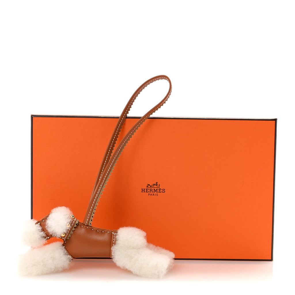 Milo Lambskin Epsom Shearling Budy Apic Charm Ecru Gold Poussiere