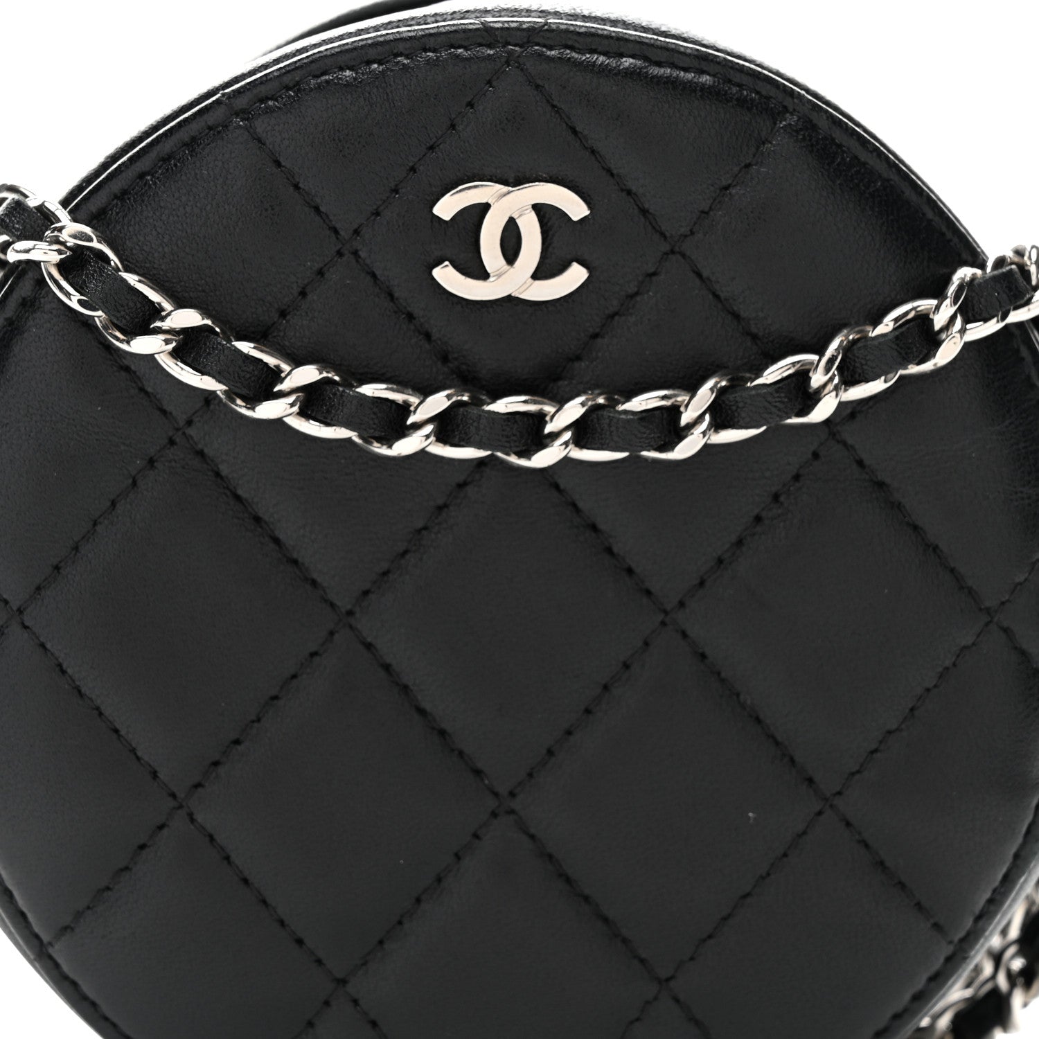Lambskin Quilted Round Clutch With Chain Black