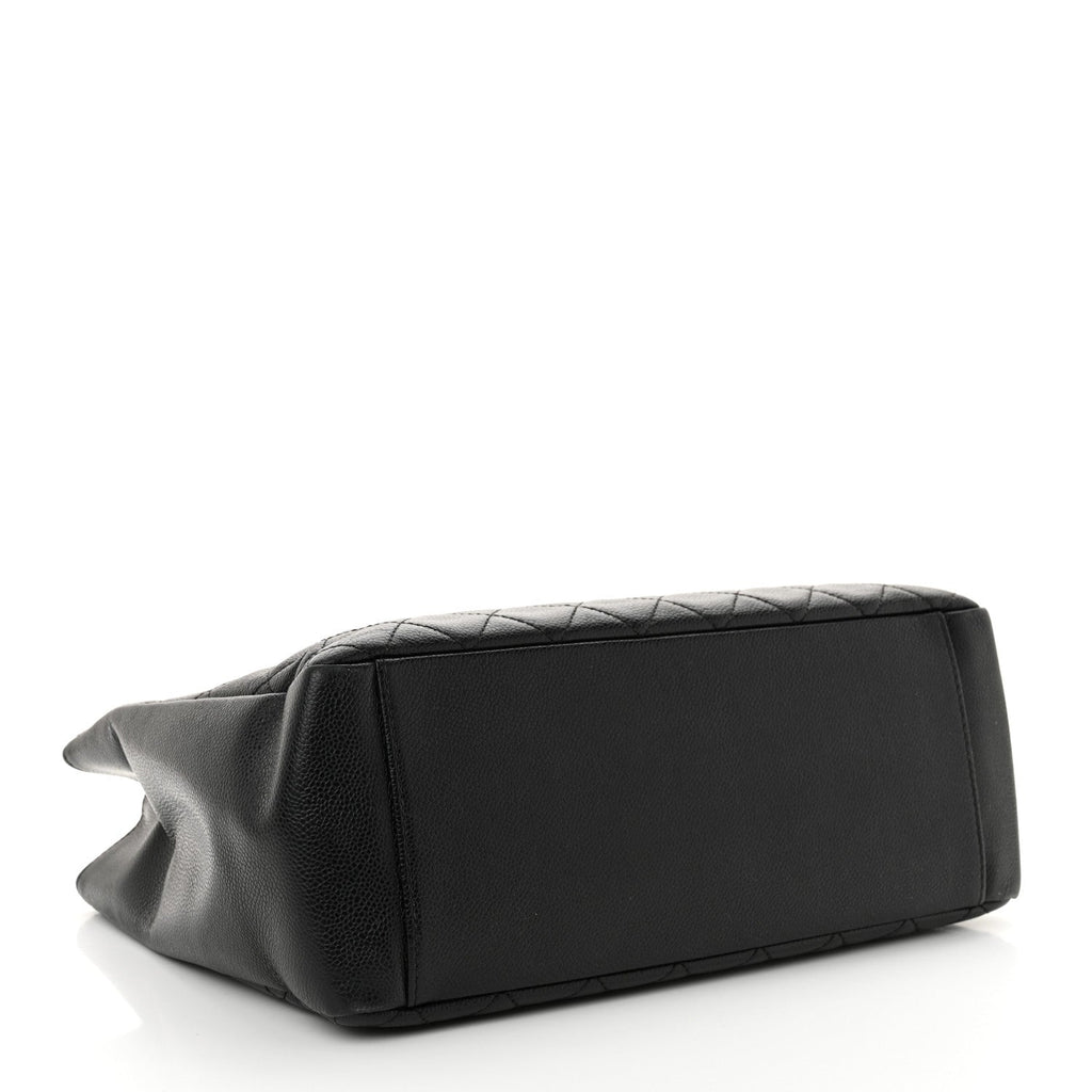 Caviar Quilted Grand Shopping Tote GST Black