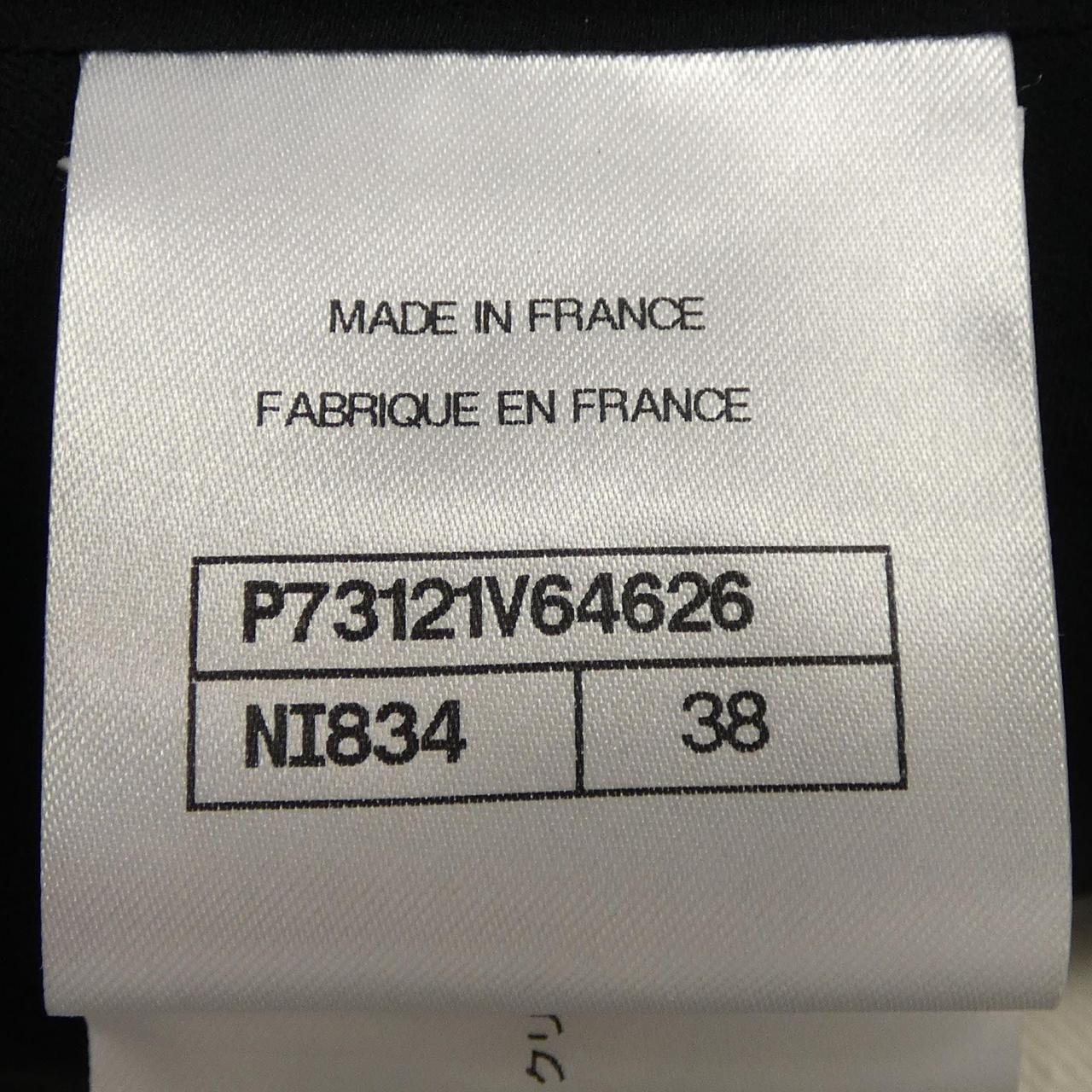 Chanel P73121V64626 Collarless Jacket Jacket