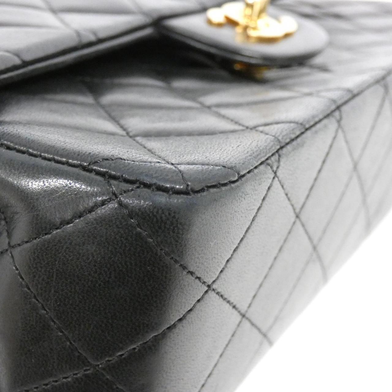 Chanel 1112 Lambskin Shoulder Bag