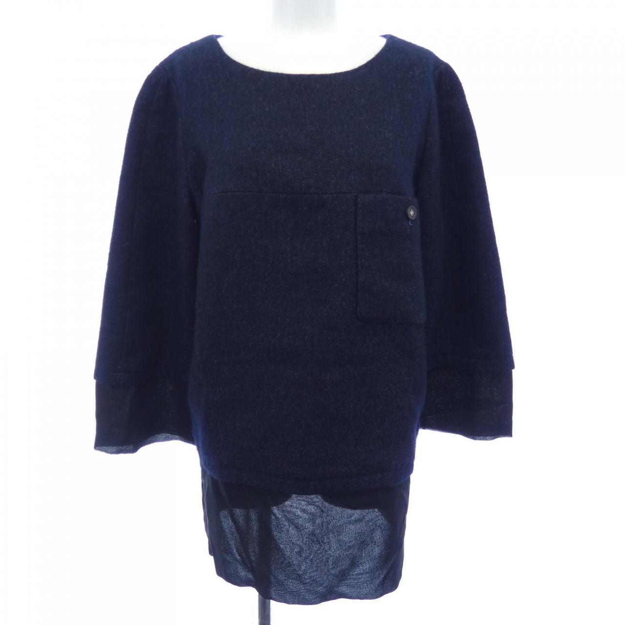 Chanel P44279W05191 Cashmere Blend Top