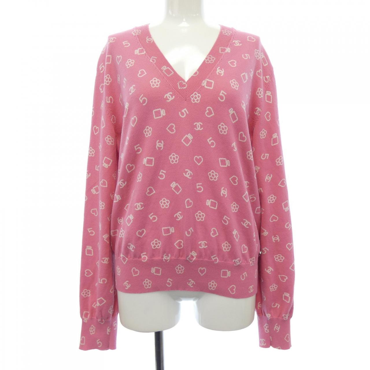 Chanel Knitwear