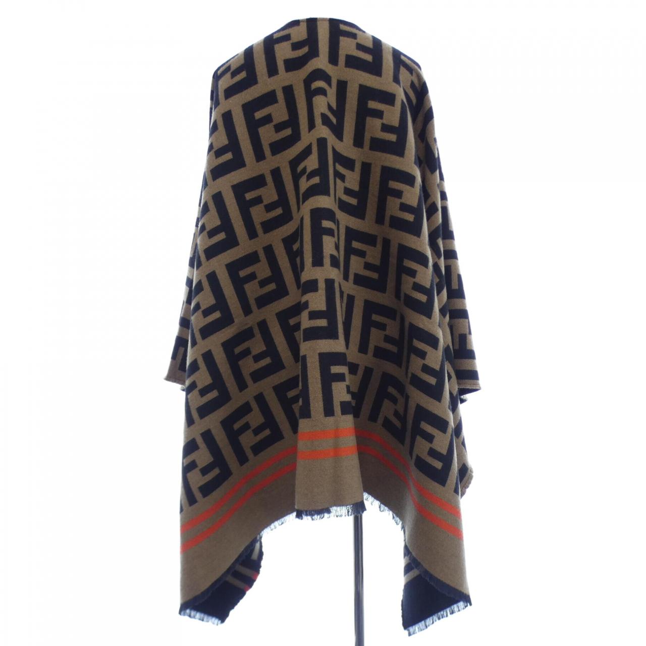 Fendi FXX636 A3Q1 Wool Cape