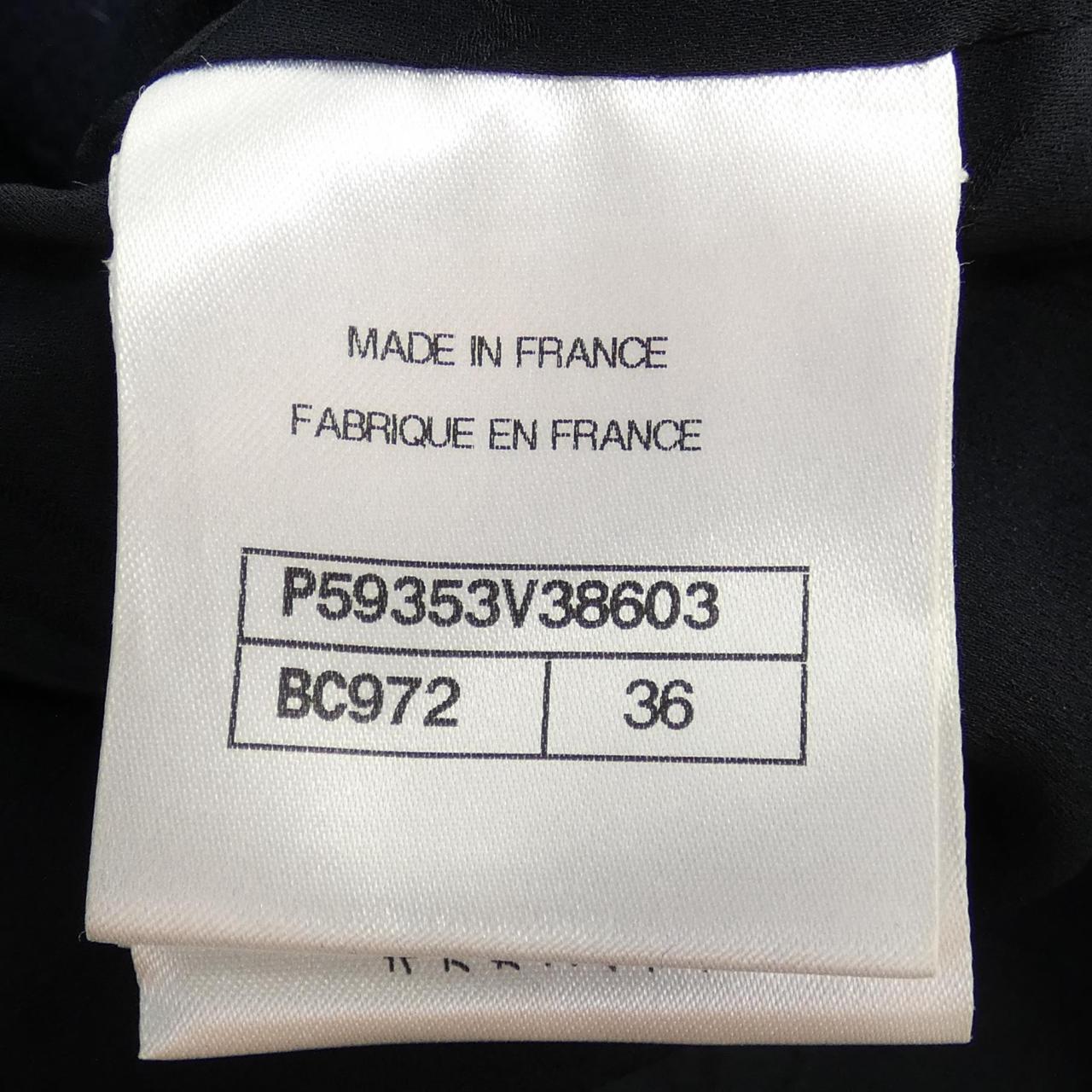 Chanel P59353V38603 Coat