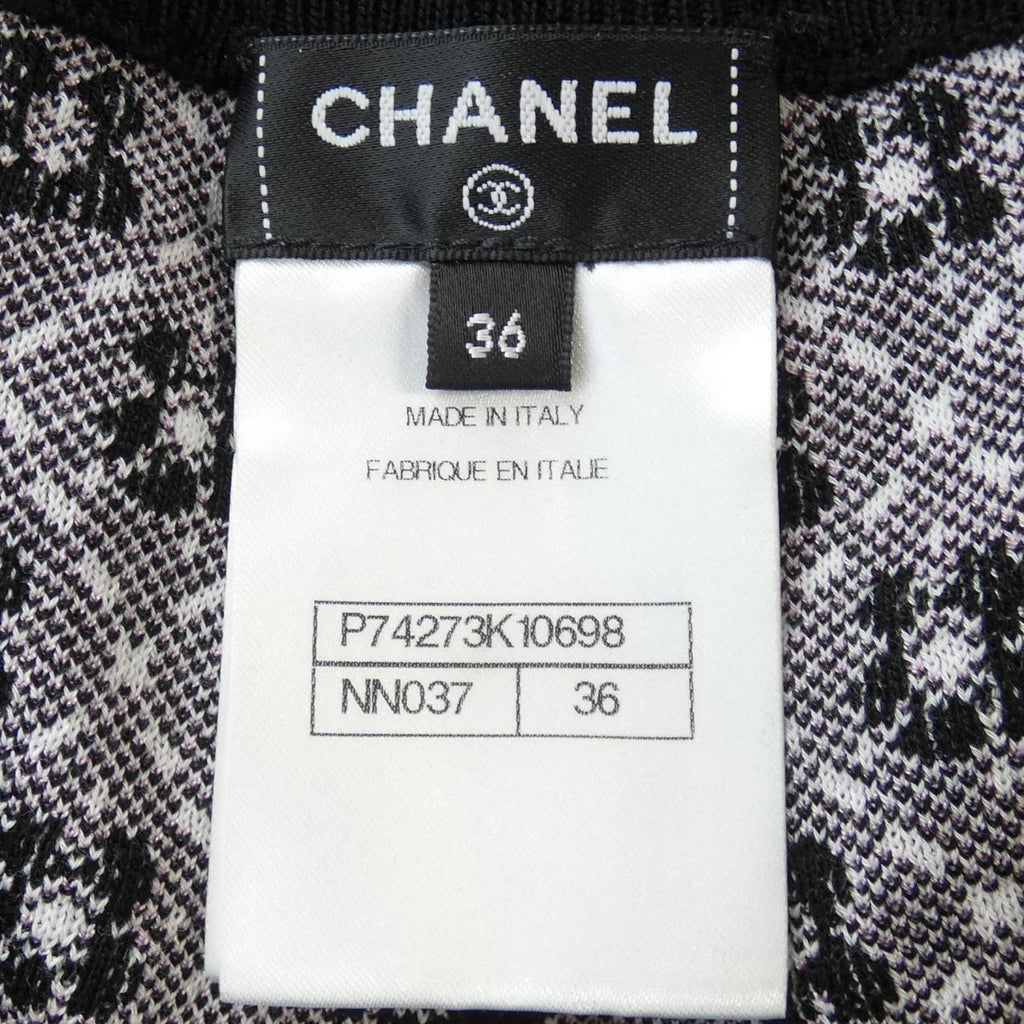 Chanel P74273K10698 Pants