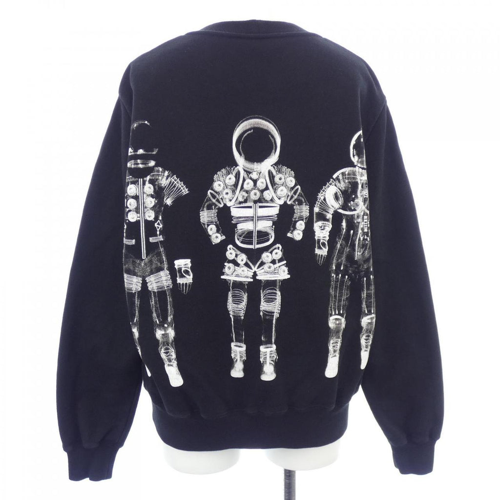 Chanel P57465K07601 17K Sweatshirt
