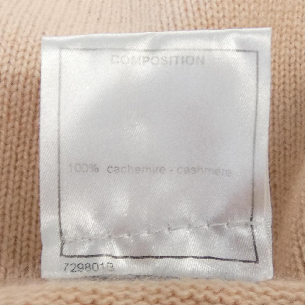 Chanel P25394V01833 Cashmere igan