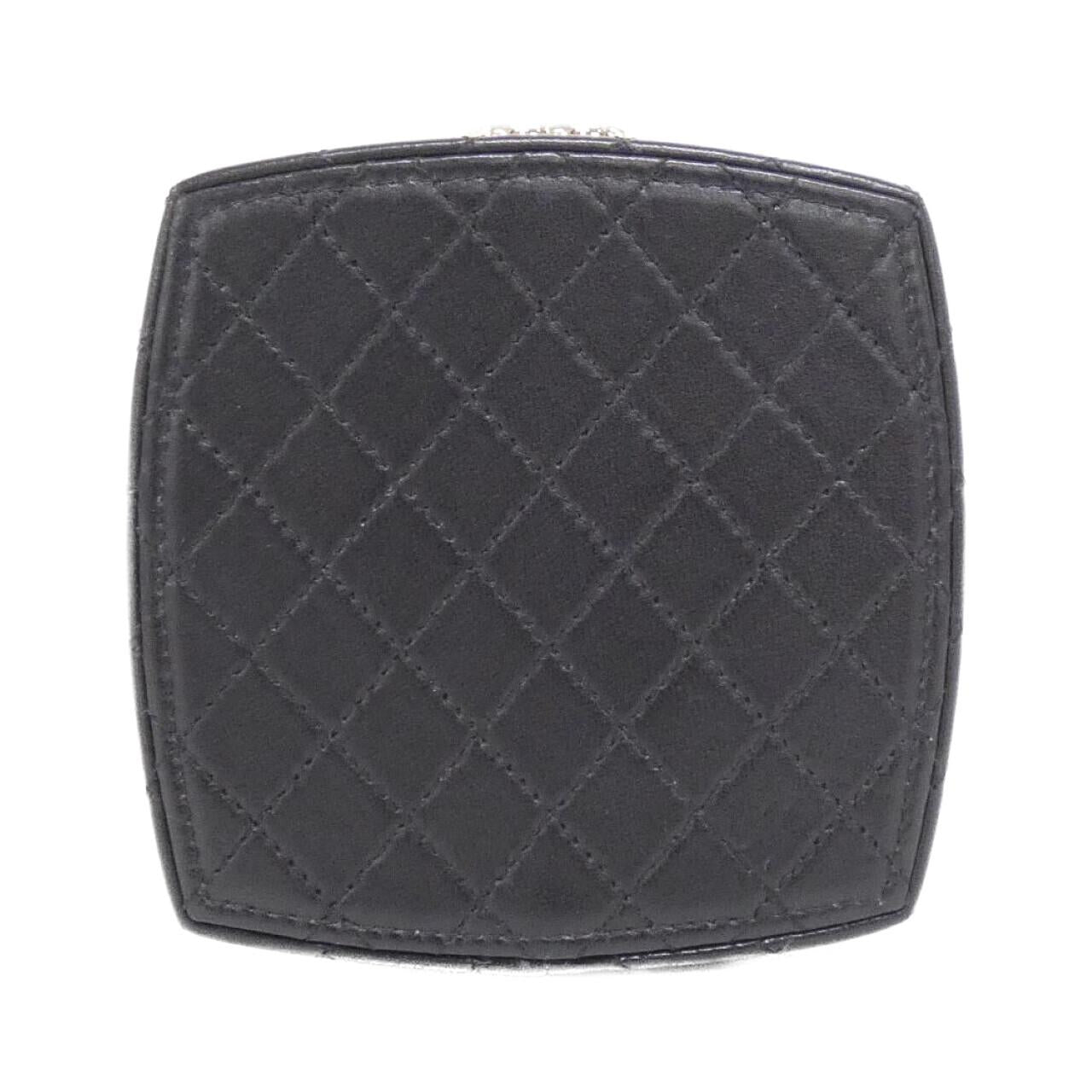 Chanel AP2398 Lambskin Chain Clutch