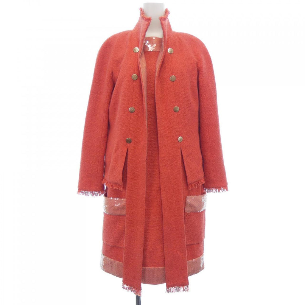 Chanel P32399W04065 08C Suit