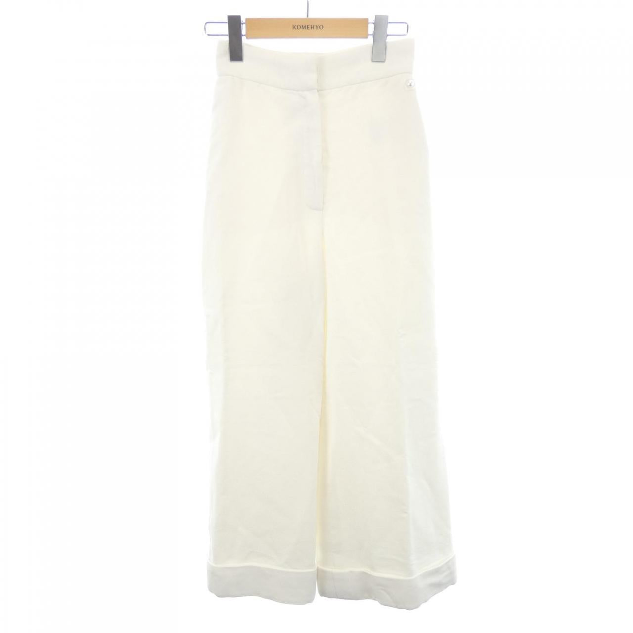 Chanel P57641V35654 Pants
