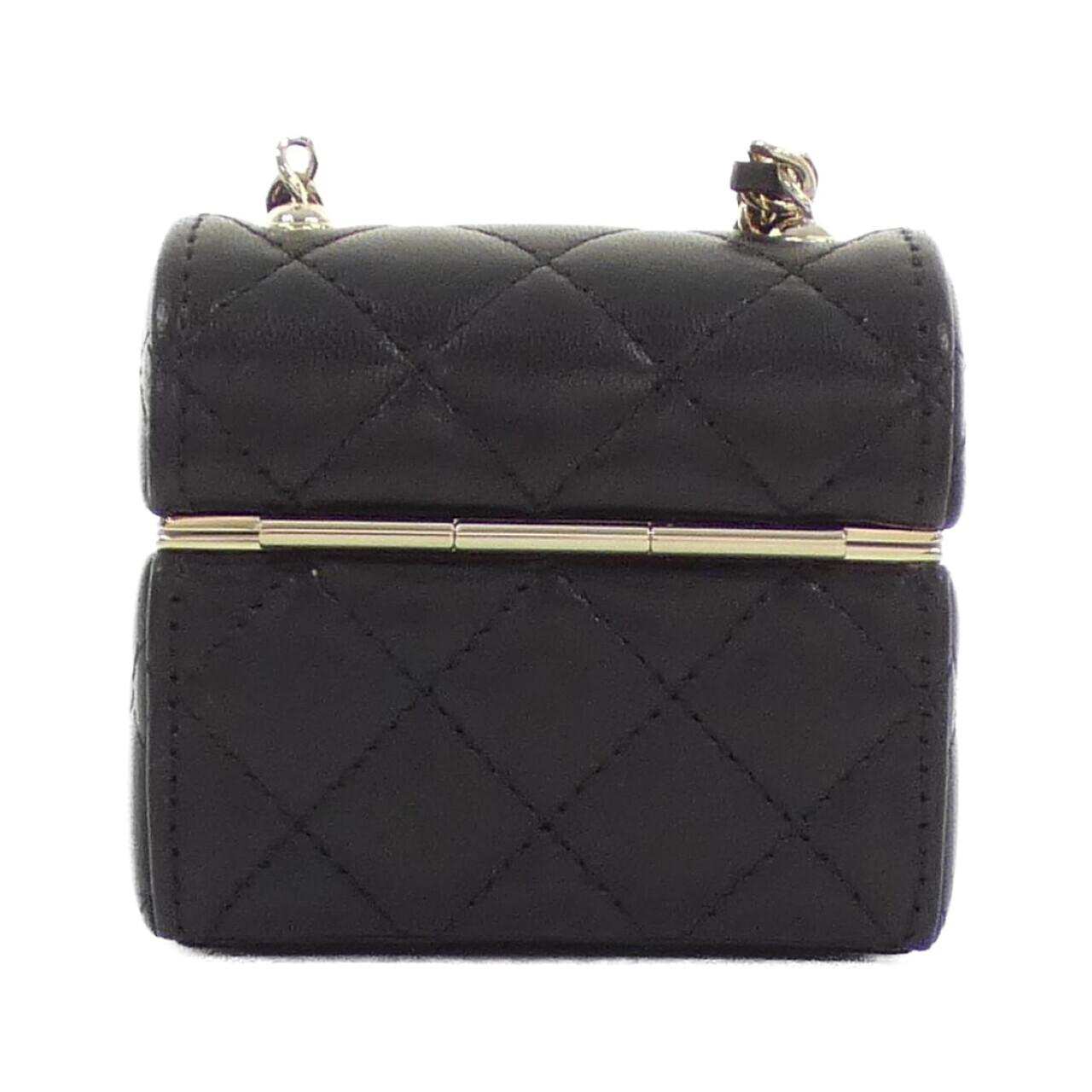 Chanel AP2657 Lambskin AirPods Pro Case