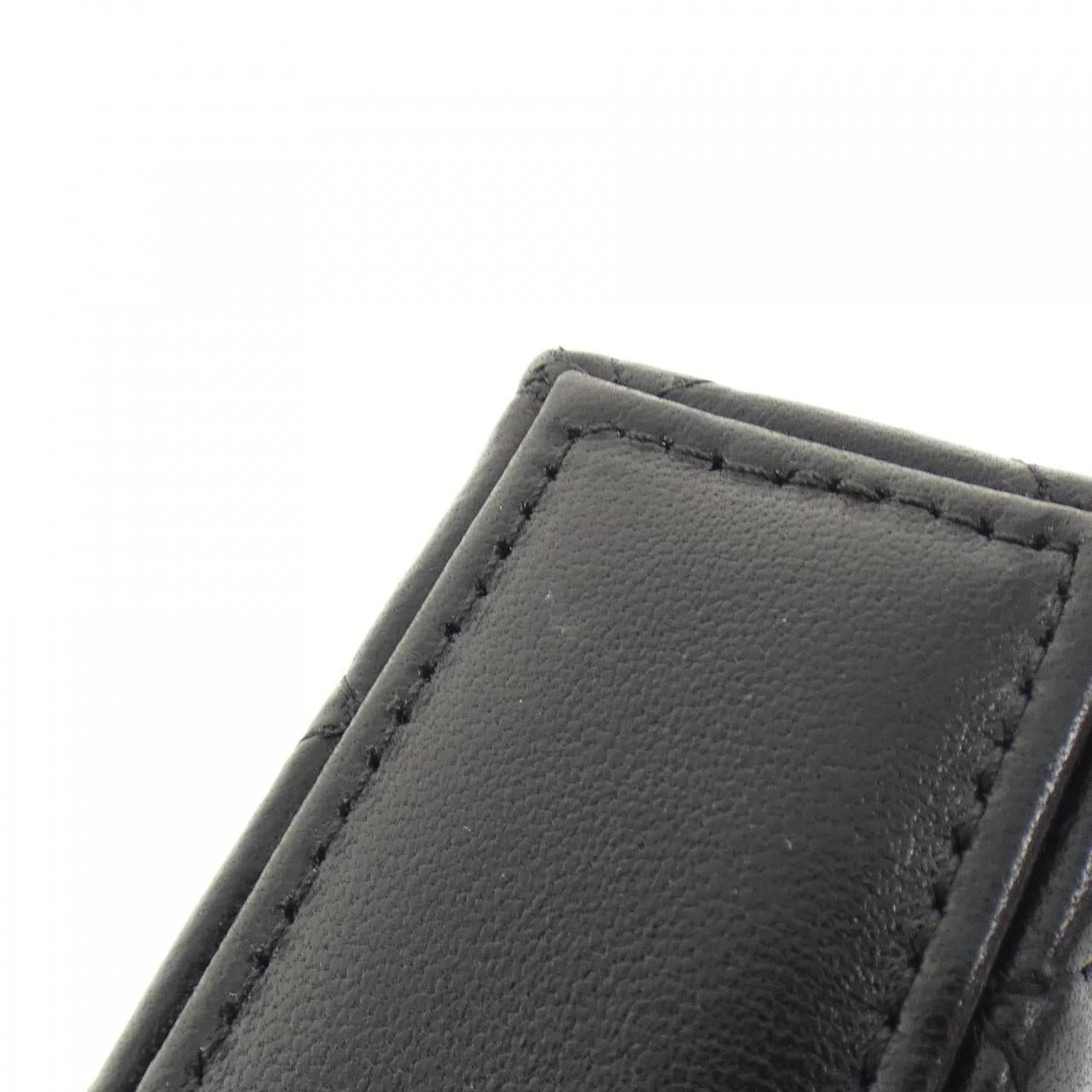 Chanel AP2657 Lambskin AirPods Pro Case
