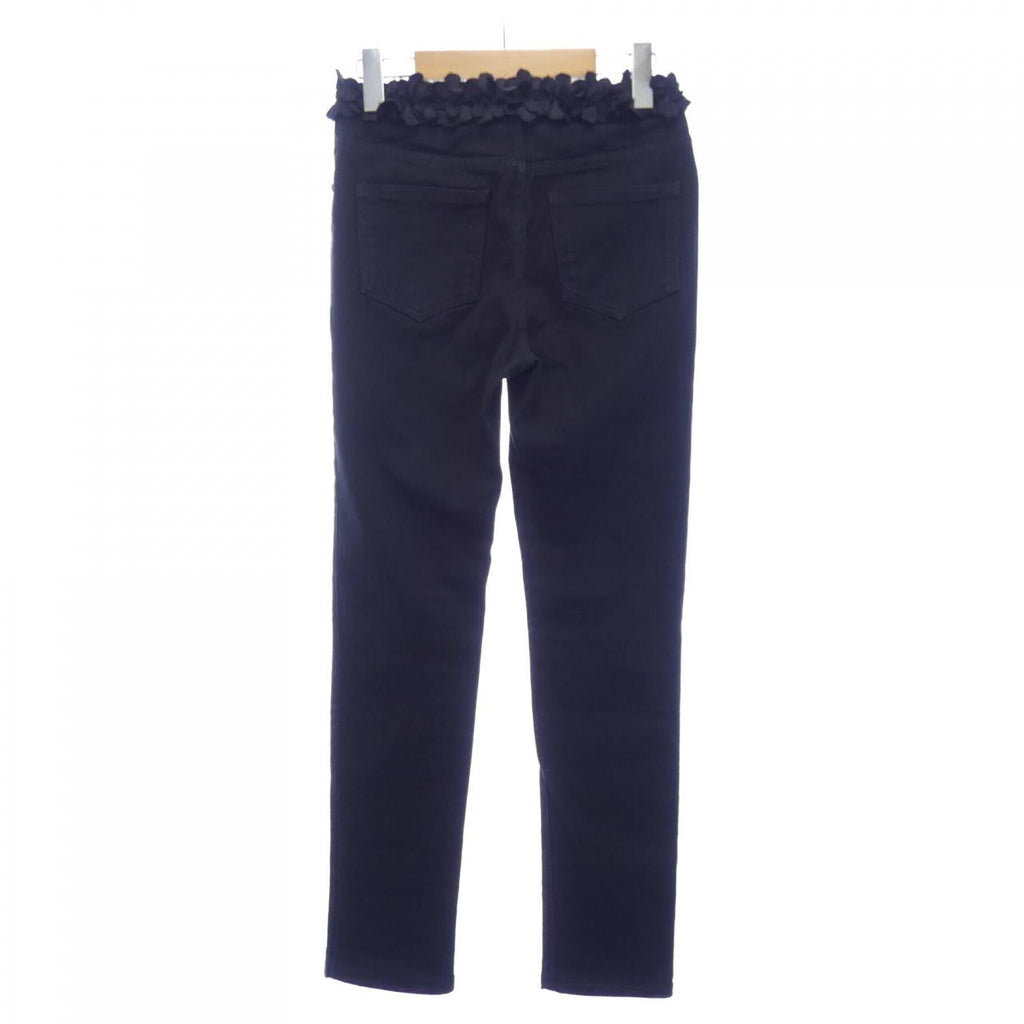 Chanel P36850V26732 Jeans