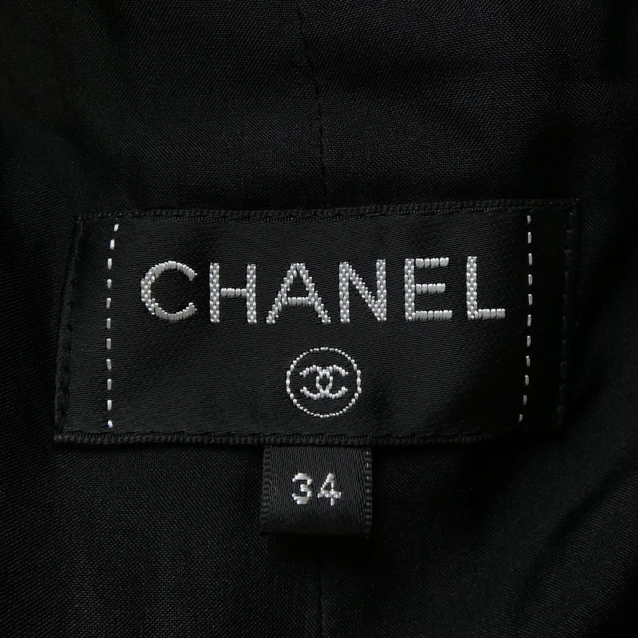 Chanel P64170V48652 Shorts