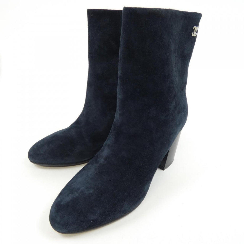 Chanel G32213X48015 Suede Calfskin Boots