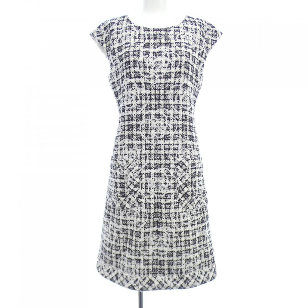 Chanel P49103V35968 Dress