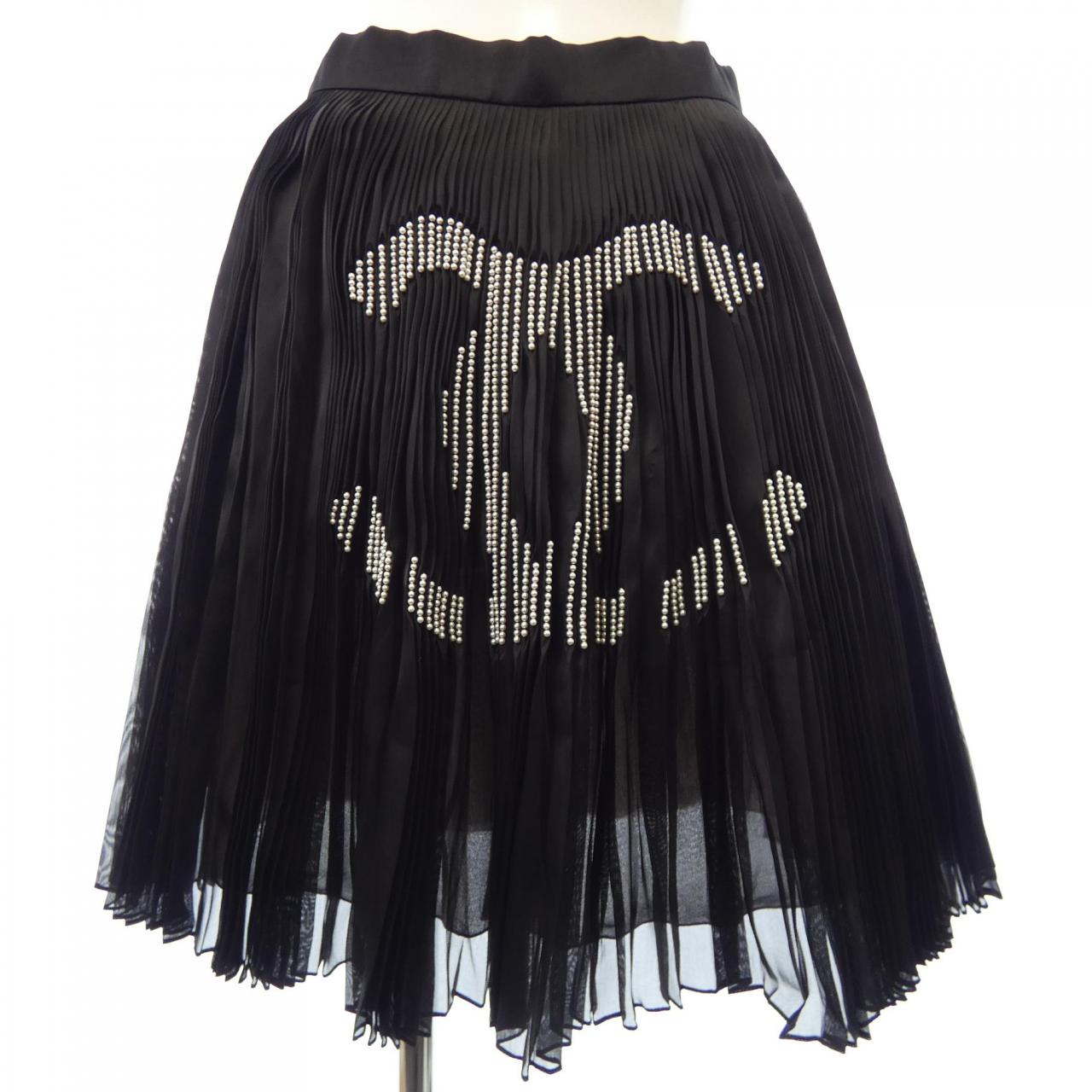 Chanel P73180V62747 22A Silk Skirt