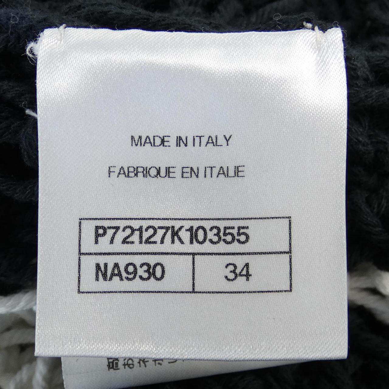 Chanel P72127K10355 igan