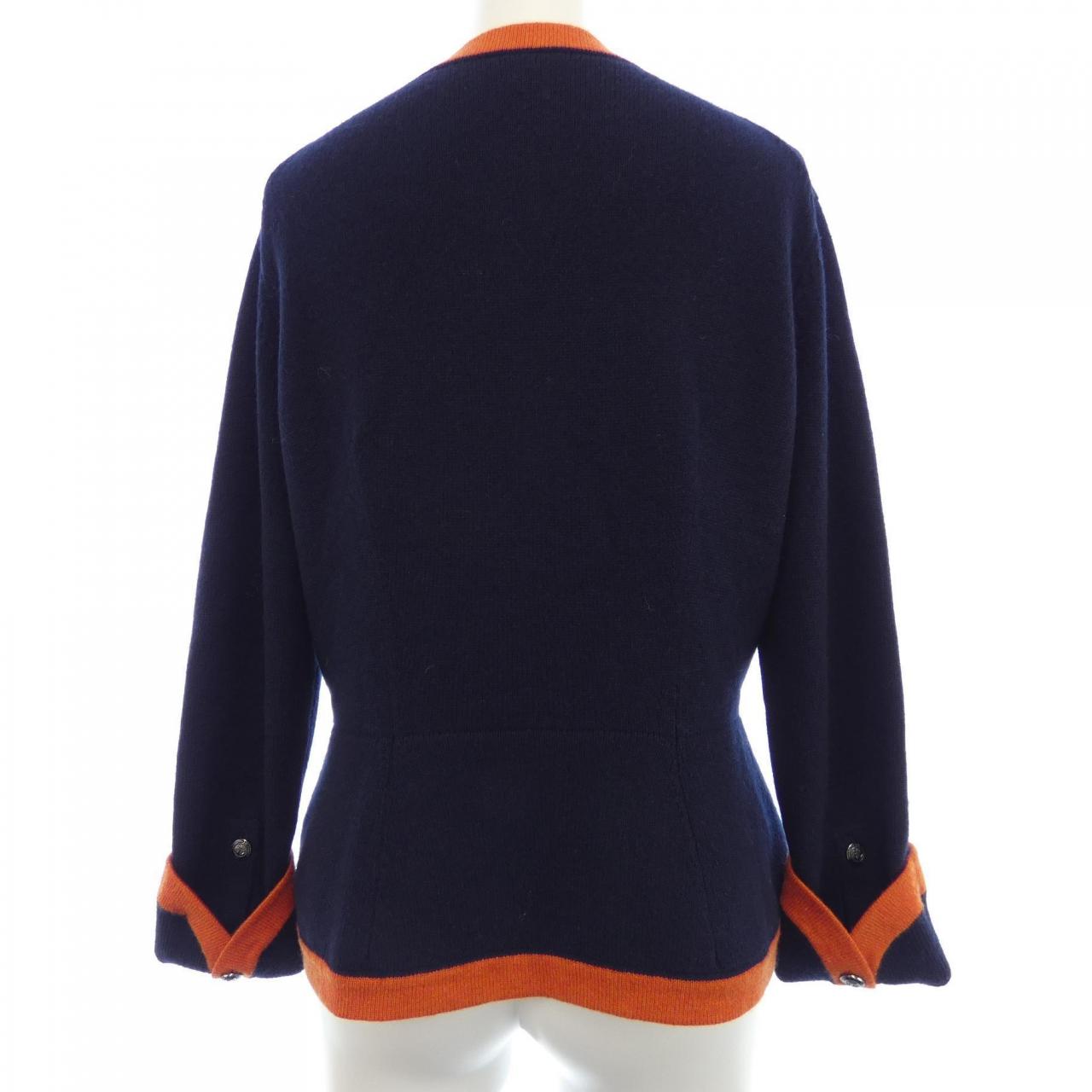Chanel P59182K07741 Cashmere igan