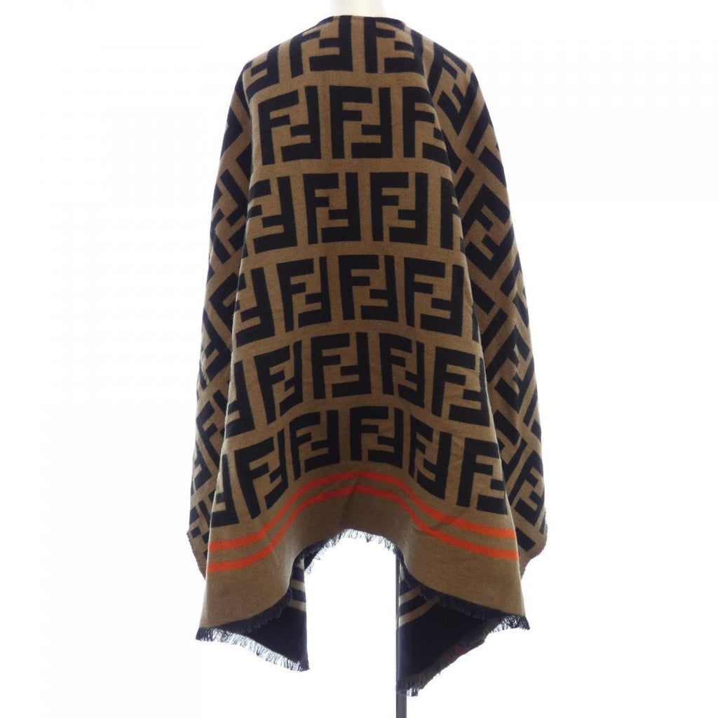 Fendi FXX636 A3Q1 Wool Cape