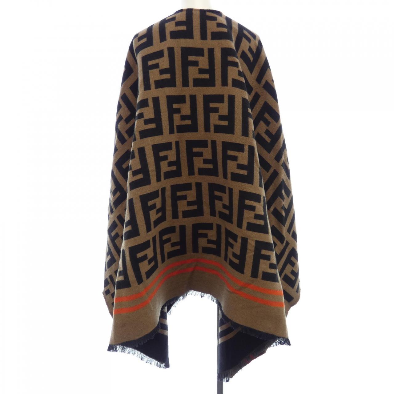 Fendi FXX636 A3Q1 Wool Cape